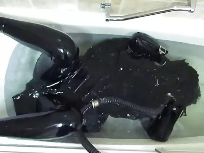 Questo finto ostello è perfetto per le lesbiche video porno gratis amatoriale italiano birichine