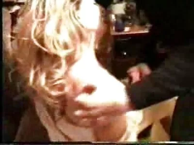 Mamma video porno amateur italiani solidale viene scopata dal suo piccolo underachiever