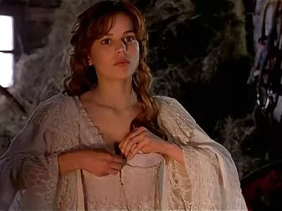 Sonya Sweet e Gerra italiana amatoriale porno hanno una fantastica azione a tre